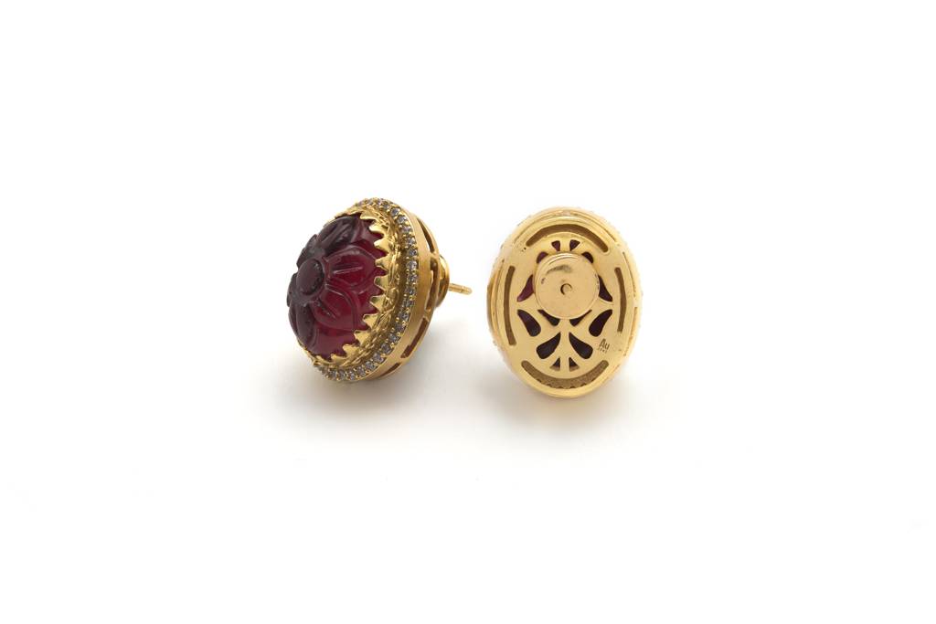 Gulmohar Crimson Studs : 1041