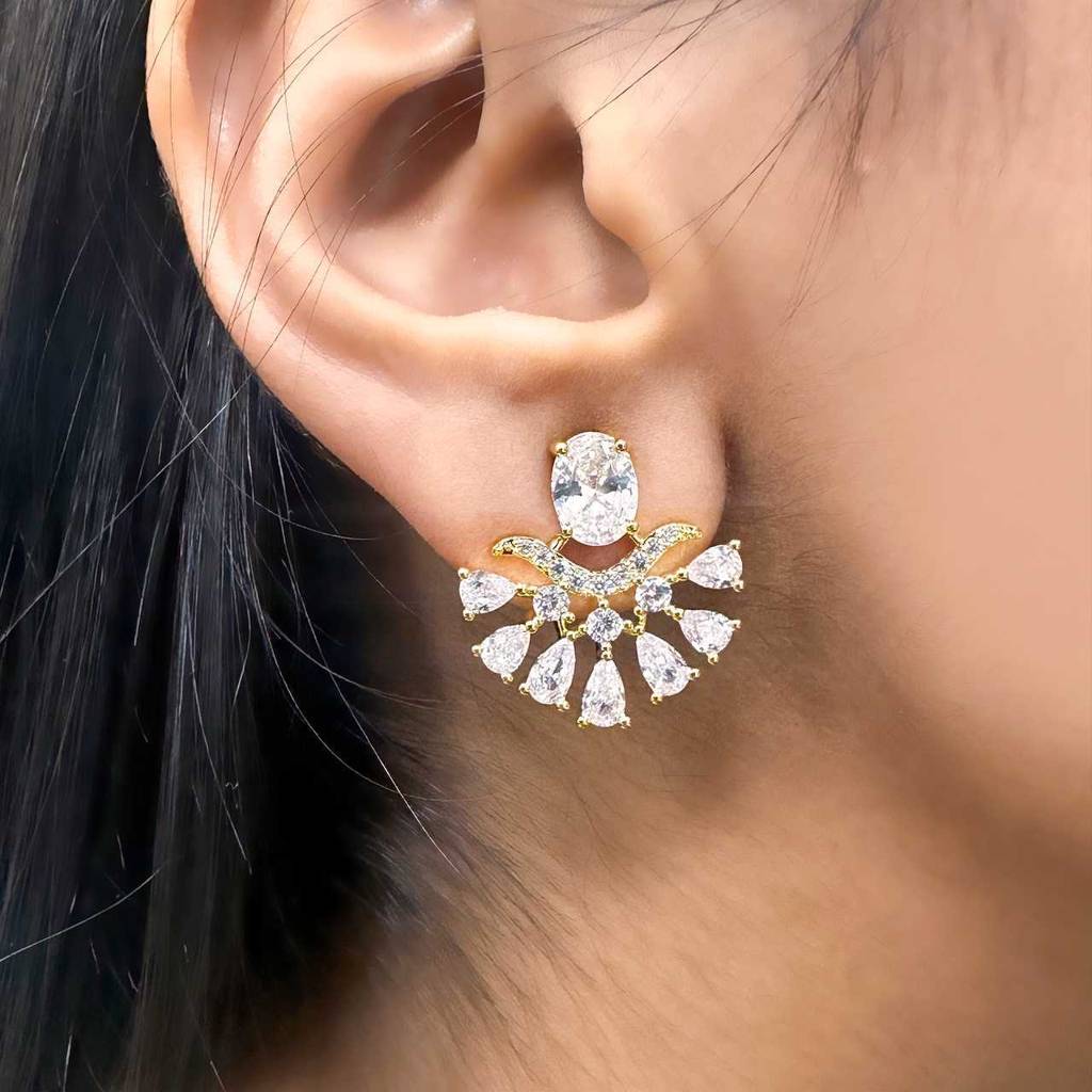 Amalfa Amara Radiance Zircon Stone Stud Earrings For Women & Girls : AMAAMARAERI-G