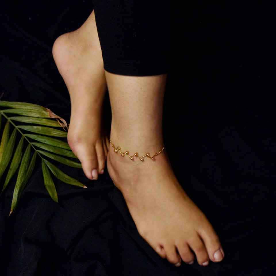 Twist Me Half Anklet : ANK002