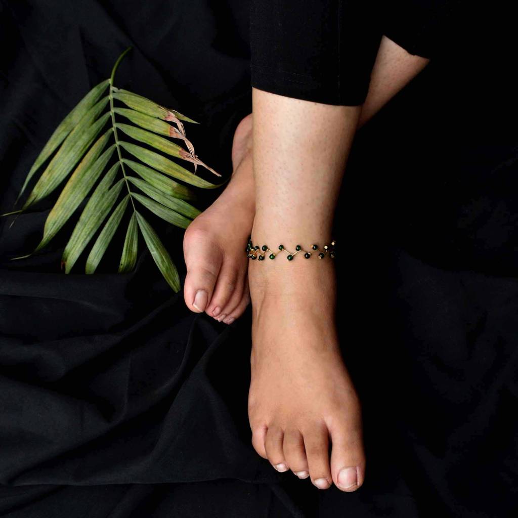 Twist Me Anklet : ANK003