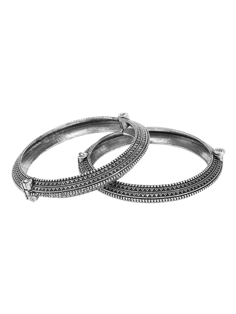 Lunar Gleam Ankle Cuffs : ANKLECUFF1549