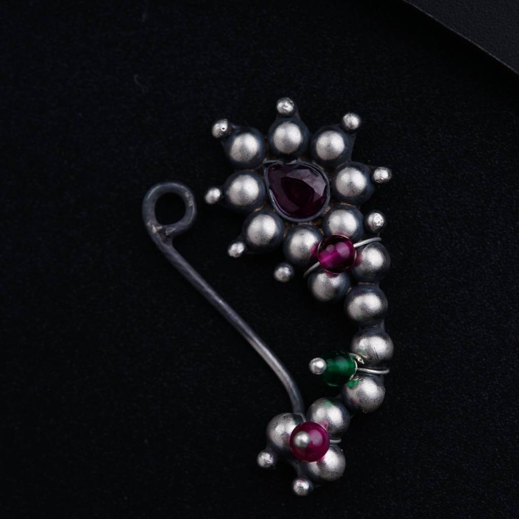 Itihaas Maharashtrian Nath Medium (Left, Clip On) : Itihaas_Maharashtrian_Nath_Left_Clipon
