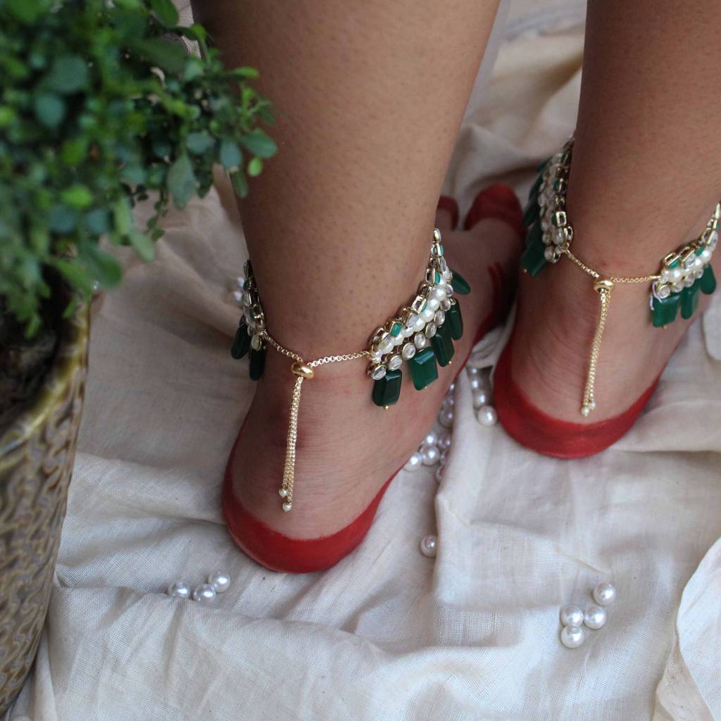 Green Glass Stone Kundan Adjustable Anklet - Set Of 2 Pieces : ANK014