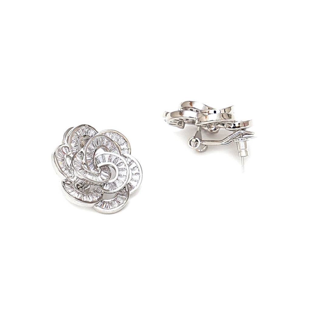 Flower Diamond Earrings : RSA23-24