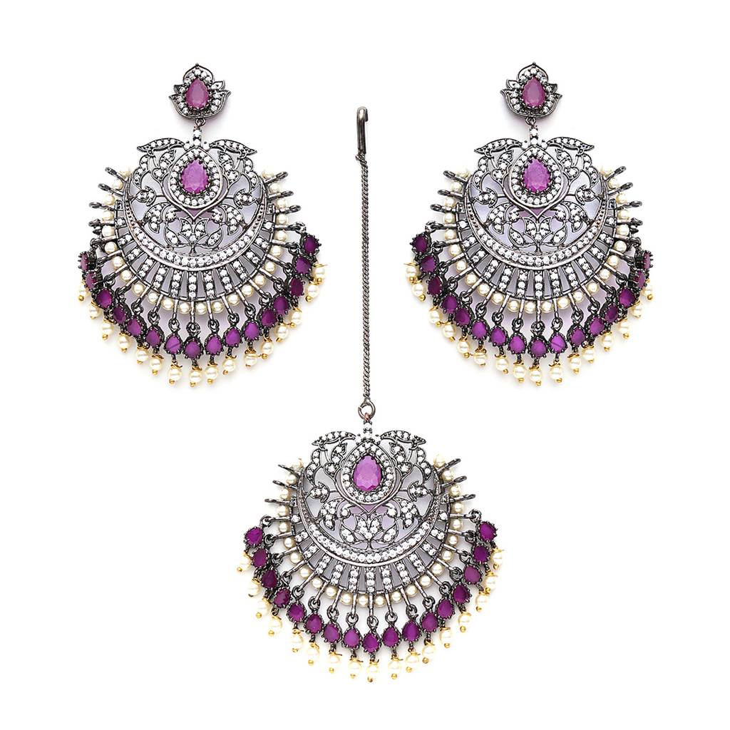 Diamond & Maroon Stone Earrings With Matching Maang Tikka : RSA23-51