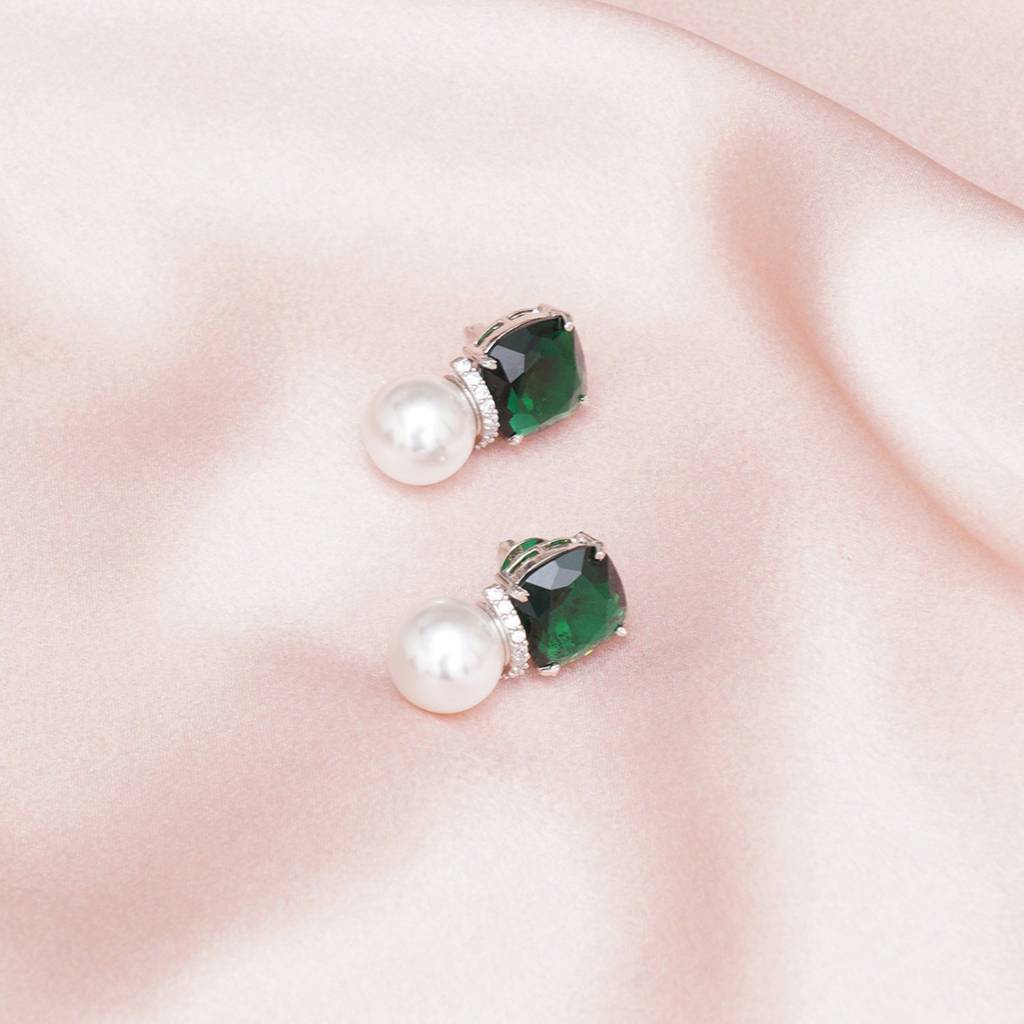 Jade Pearl Studs : RSA23-30