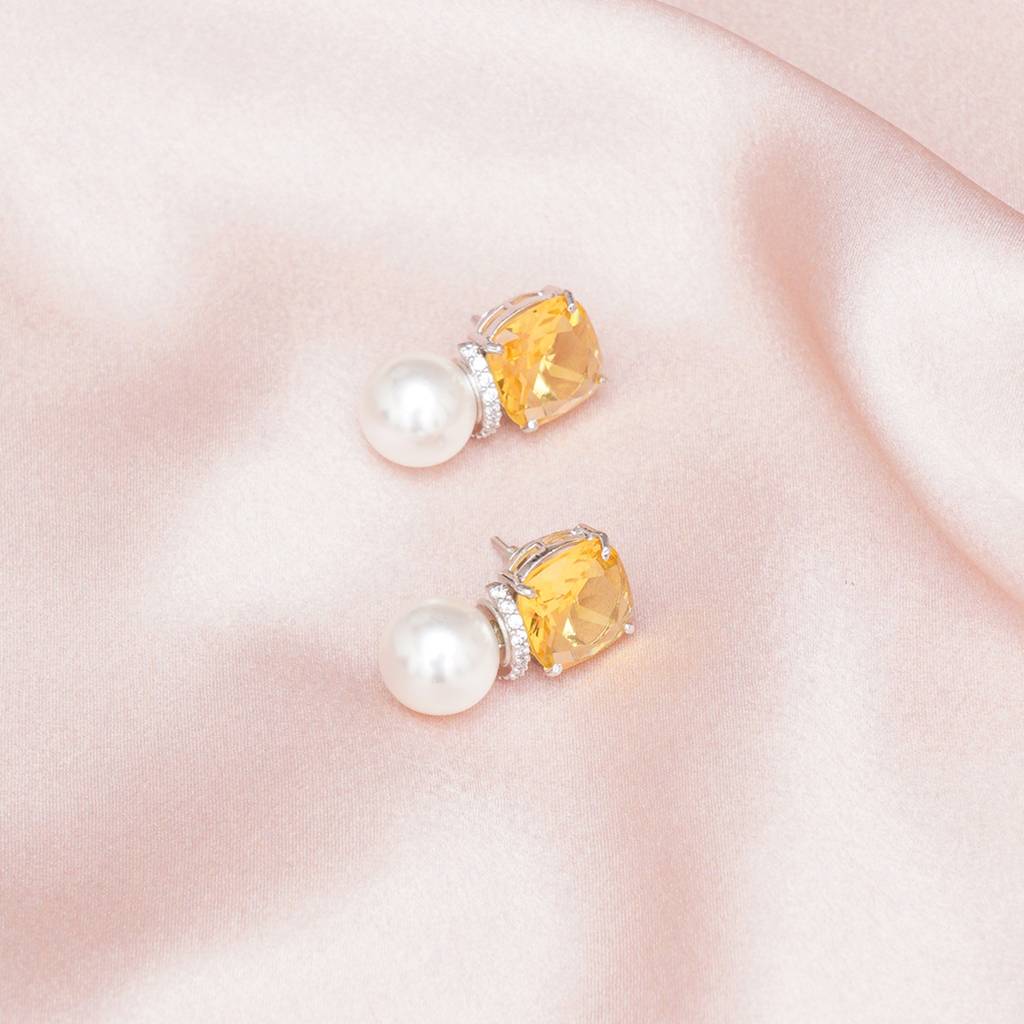 Yellow Pearl Studs : RSA23-29