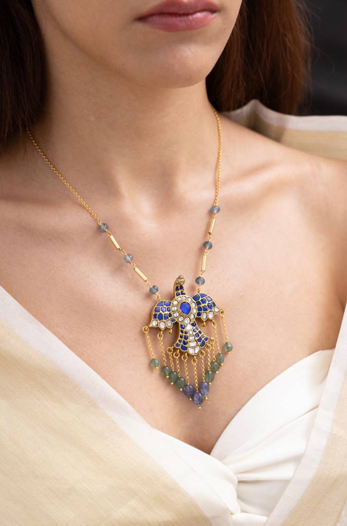 Ishya Necklace : APRNK10