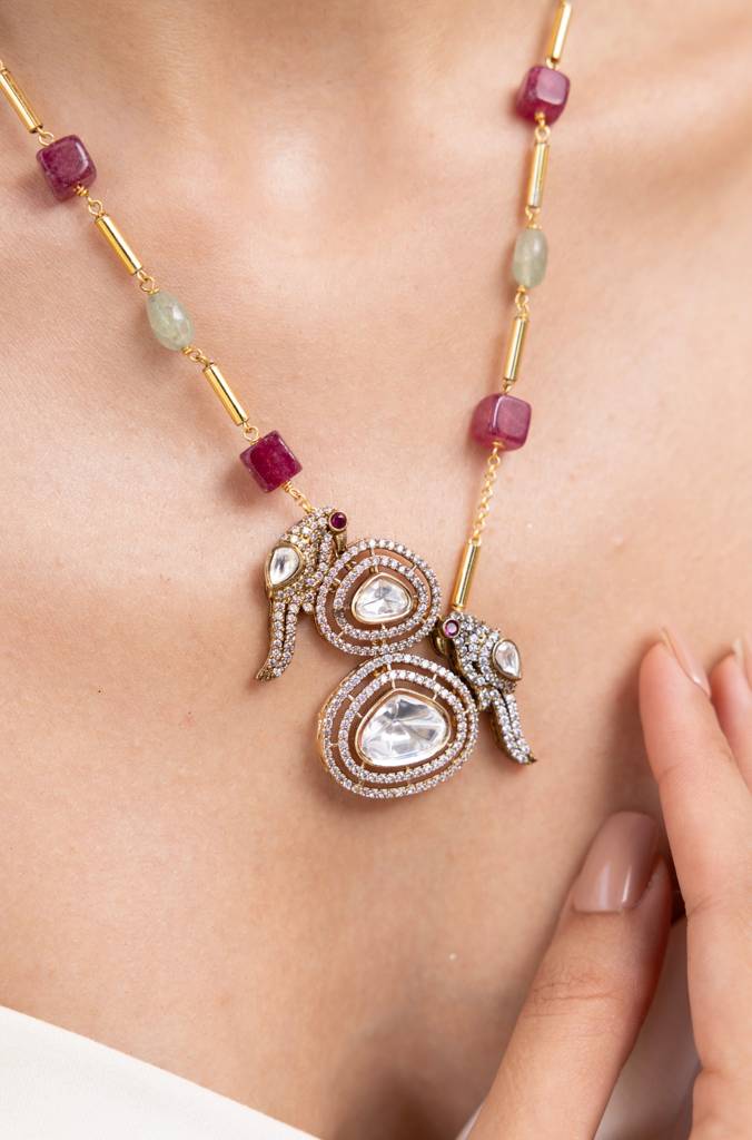 Divanshi Necklace : APRNK1
