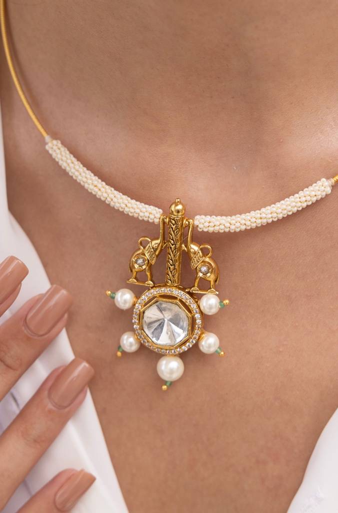 Shailee Necklace : APRNK21