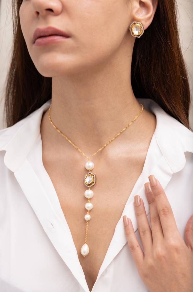 Elara Necklace : APRNK26