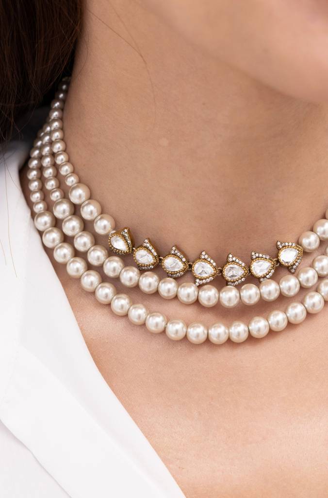 Ashifya Choker : APRNK44