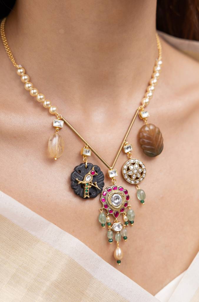 Yoshika Pendant Necklace : APRNK5