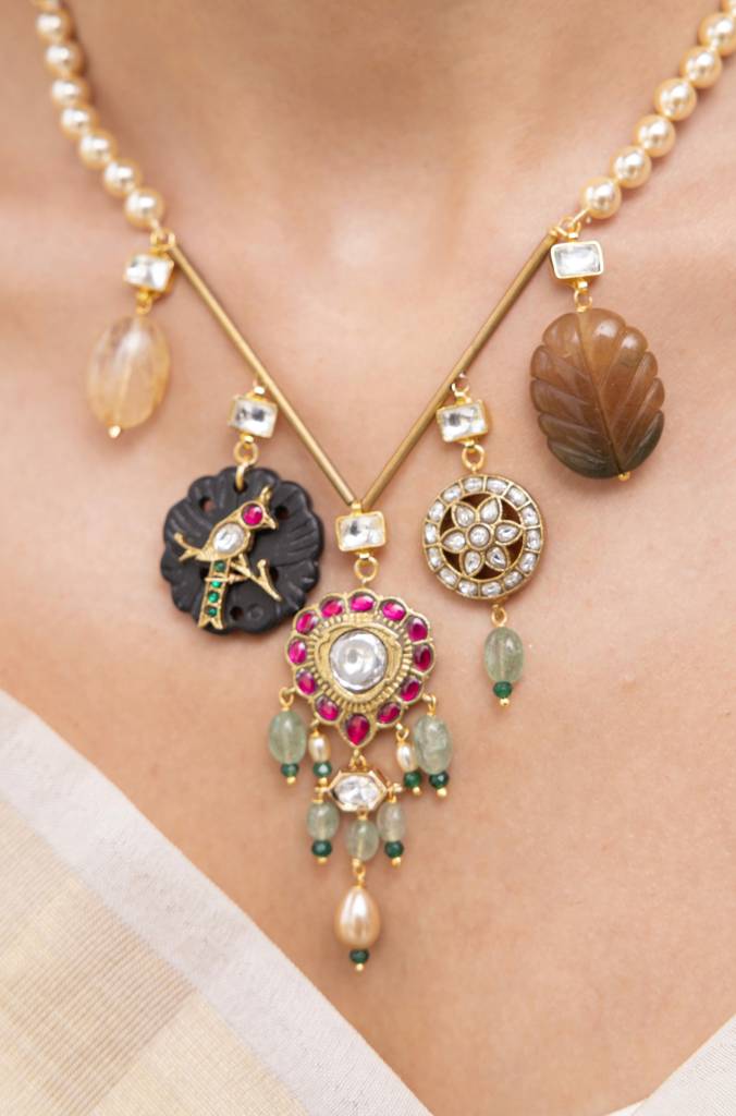 Yoshika Pendant Necklace : APRNK5