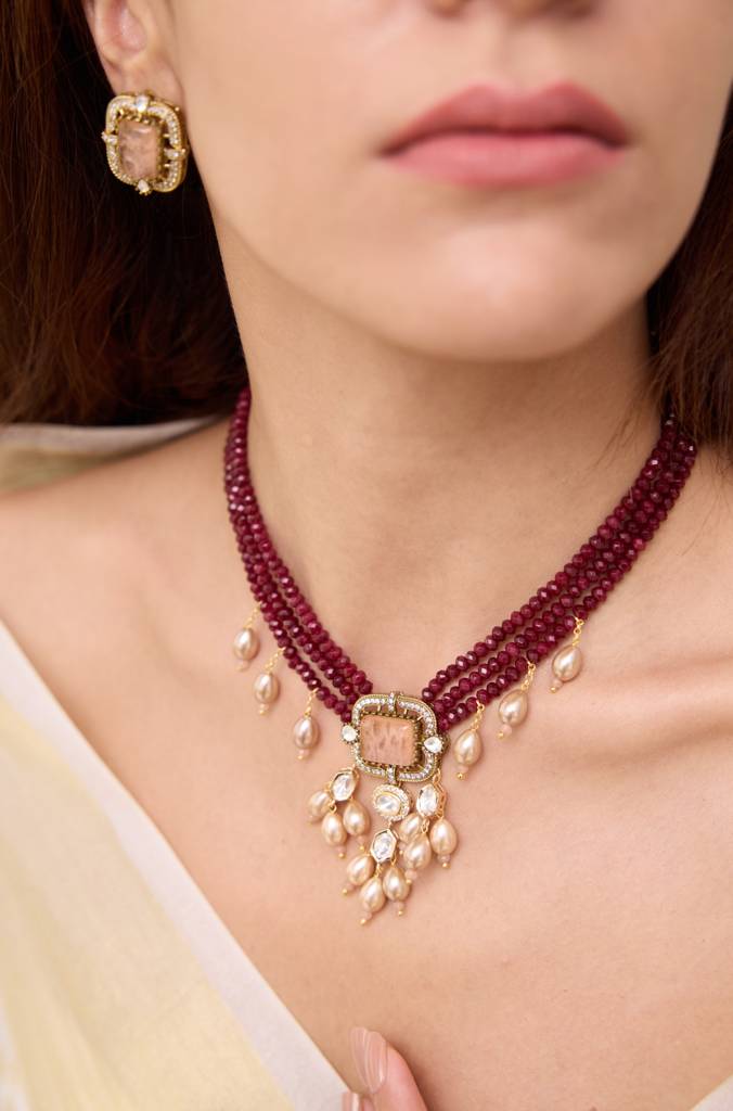 Ovi Necklace Set : APRSET38