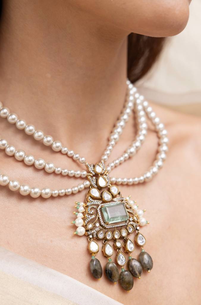 Videha Necklace : APRSET59