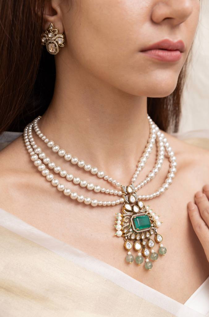 Anaya Necklace : APRSET60