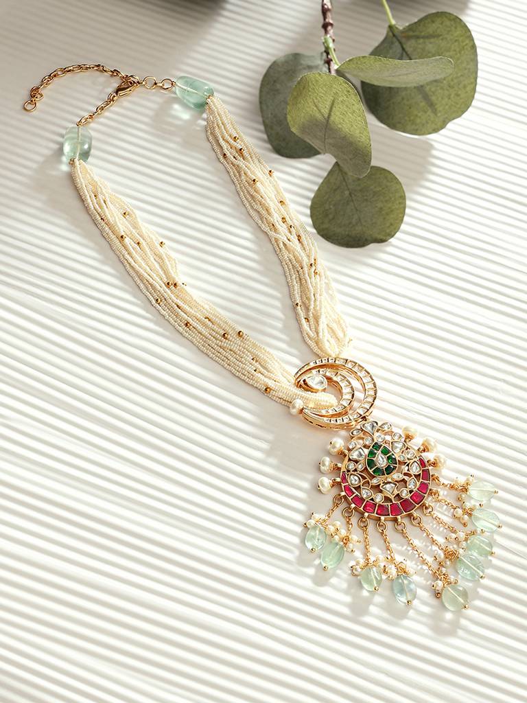 Pearl And Gold Tone Polki Necklace : ARJBR23N15