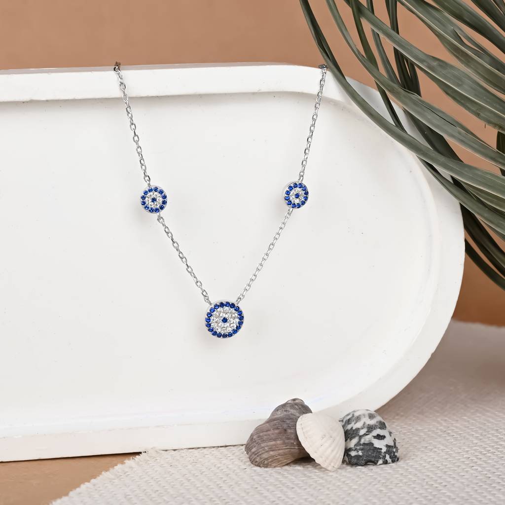 Petal Stone Necklace In Silver Color : AUNC231