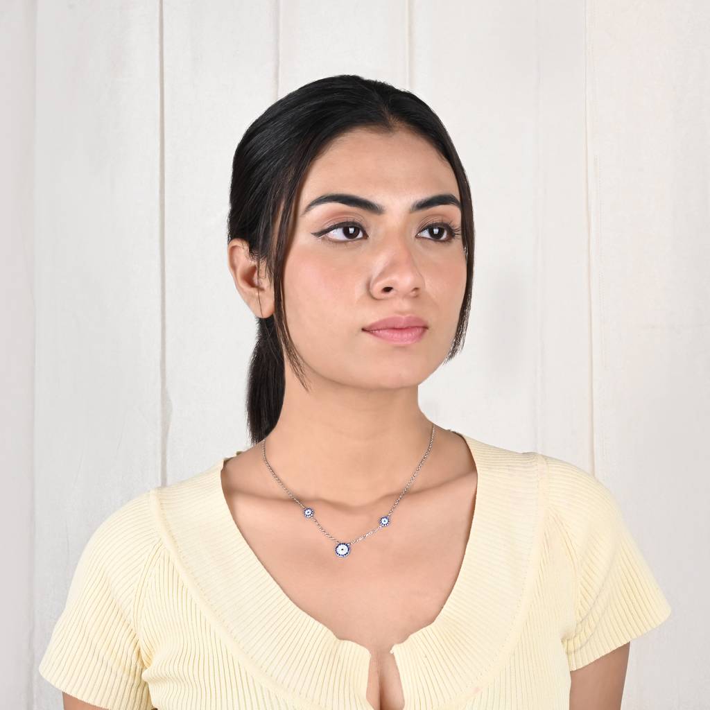 Petal Stone Necklace In Silver Color : AUNC231