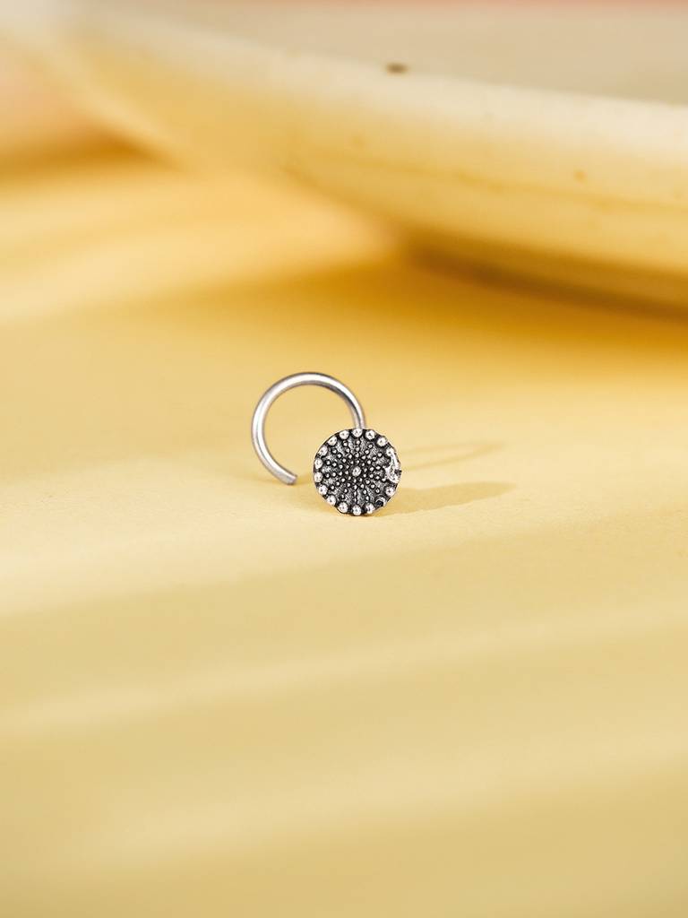 Silver Oxidised Silver Classic Nose Pin : AVNP006