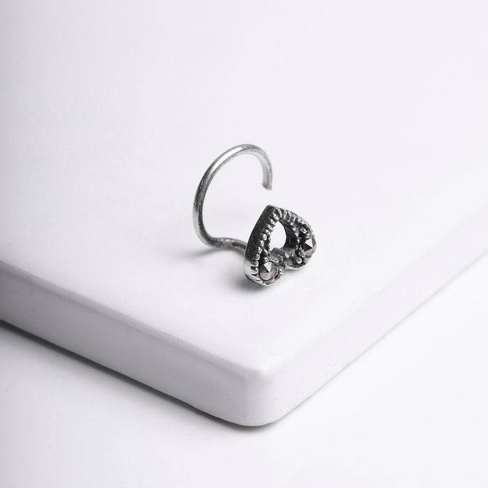 Oxidised Silver Elegant Heart Nose Pin : AVNP018