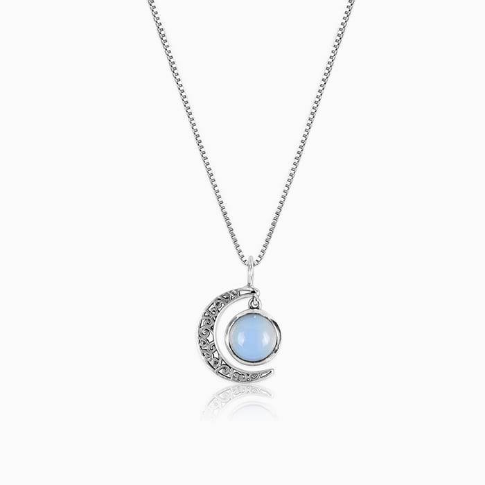 925 Silver Oxidised Silver Moonstone Crescent Pendant With Box Chain : AVPD0104