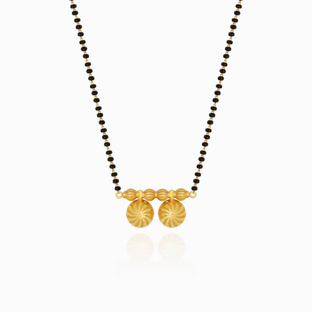 Golden Menka Mangalsutra : AVPD0155