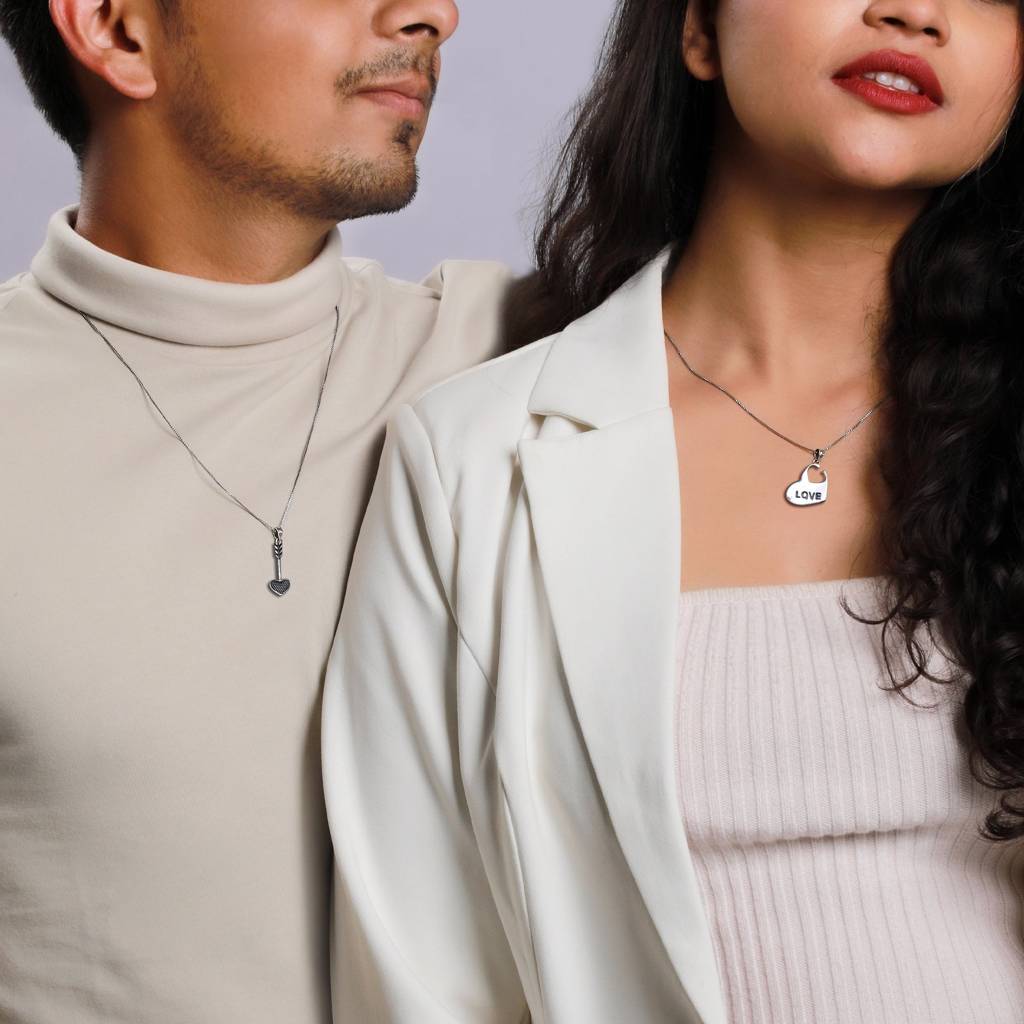 Oxidised Silver Cupid Love Couple Pendant With Box Chain : AVPD060