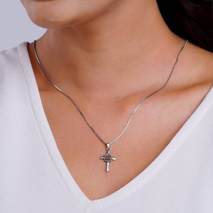 Oxidised Silver Bold Cross Pendant With Box Chain : AVPD088