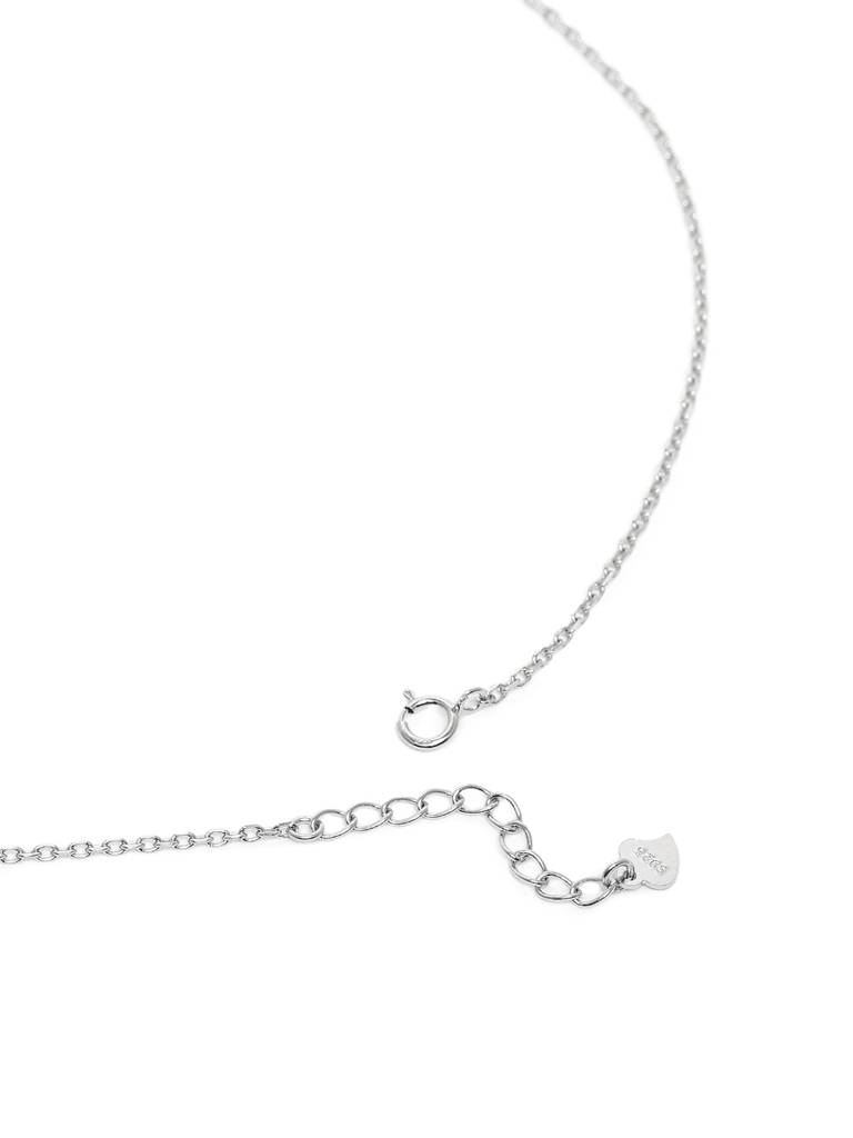 925 Sterling Silver Queen Pendant Necklace : AVPE10001