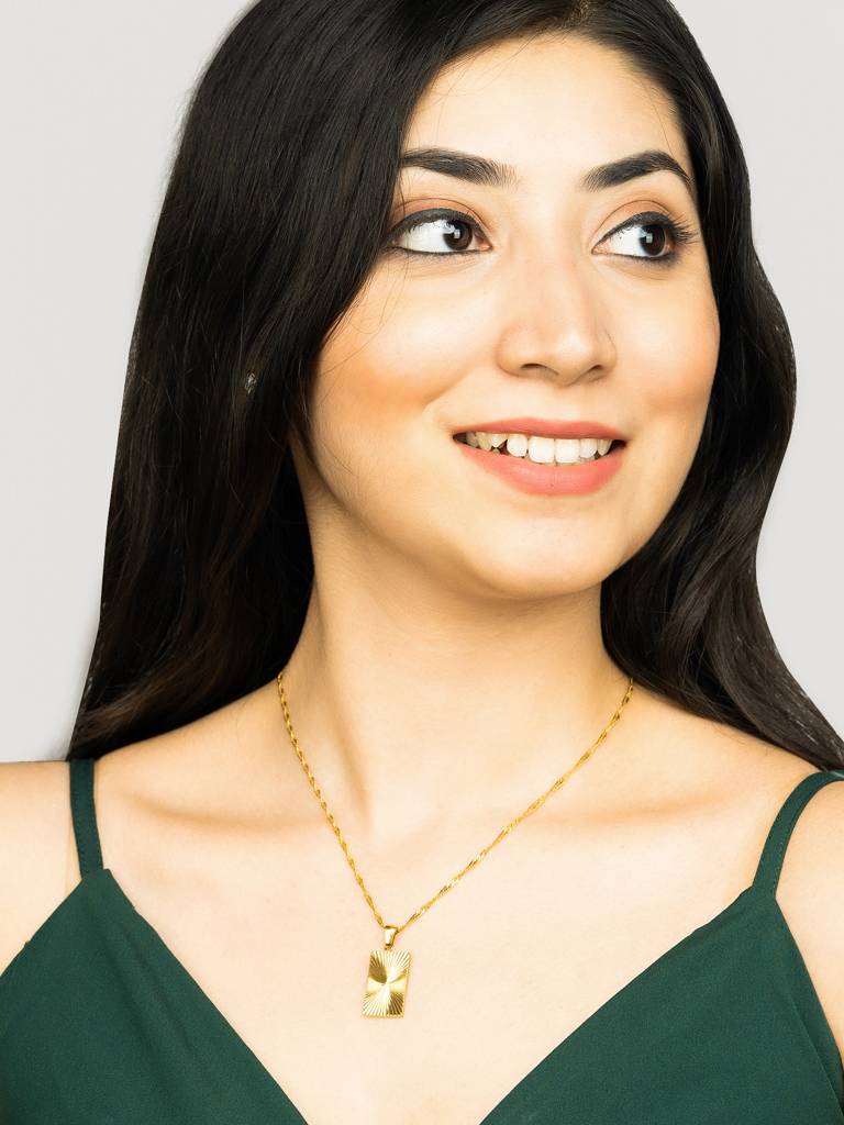 Sun Rays Rectangular Pendant : AVPE10020