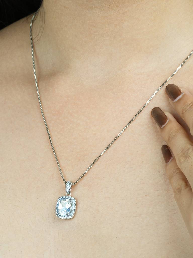 Classic Cz Pendant : AVPE10023