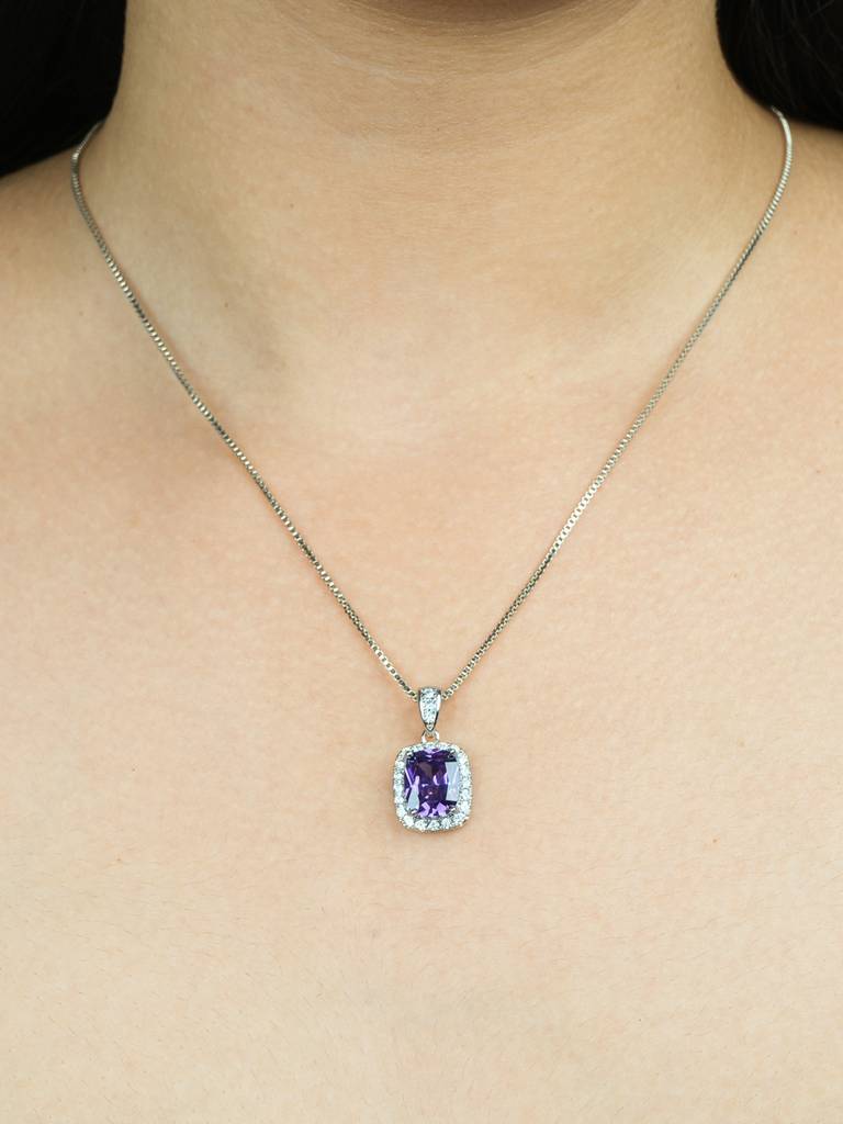 Classic Cz Pendant : AVPE10024