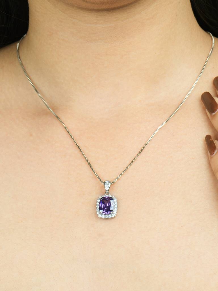 Classic Cz Pendant : AVPE10024