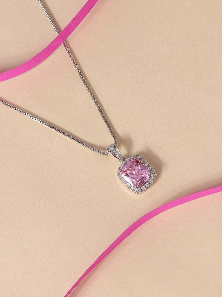 Classic Cz Pendant : AVPE10026