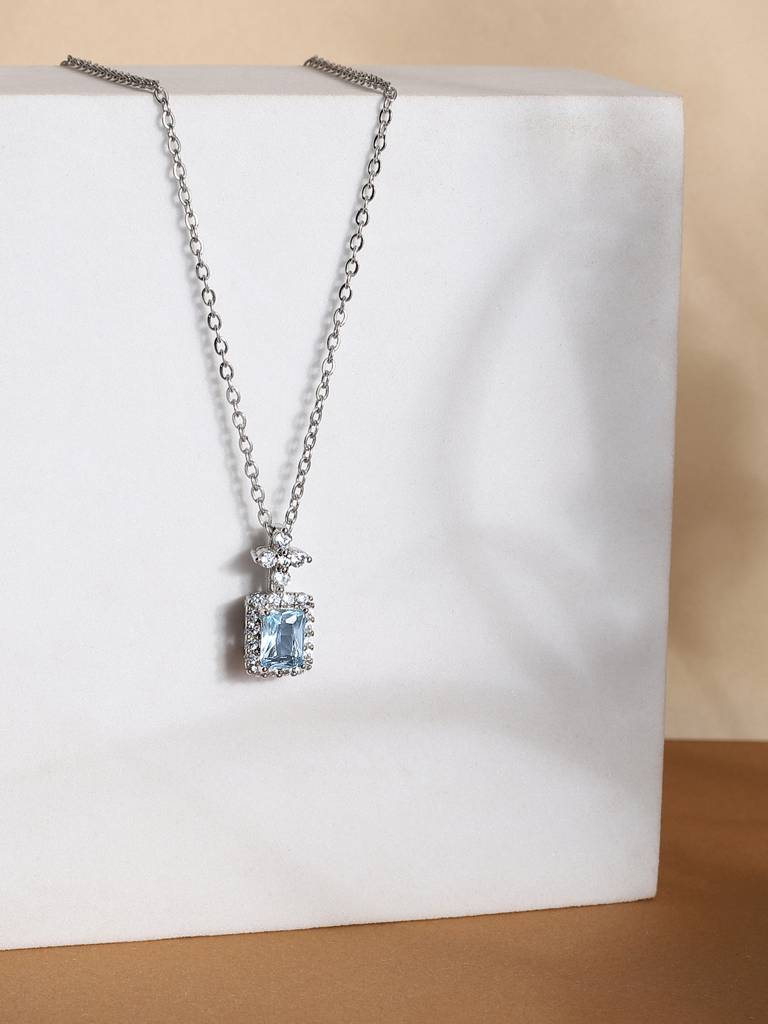 Aqua Blue Cz Pendant : AVPE10037