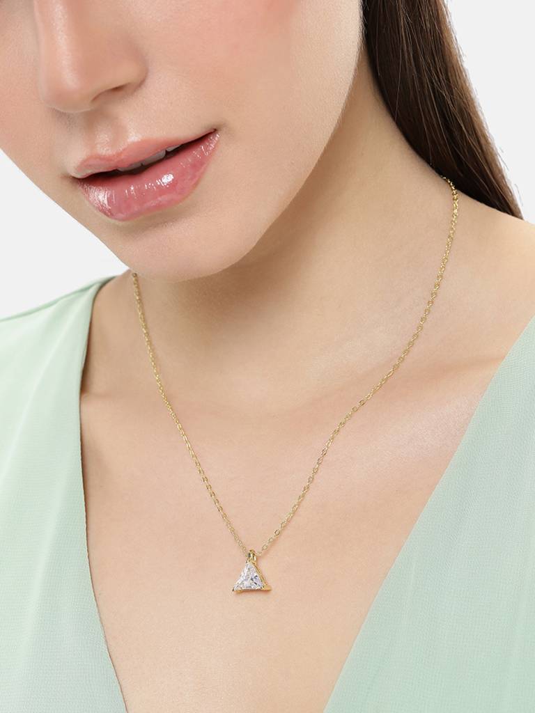Triangle Diamond Cut Cz Pendant : AVPE10073