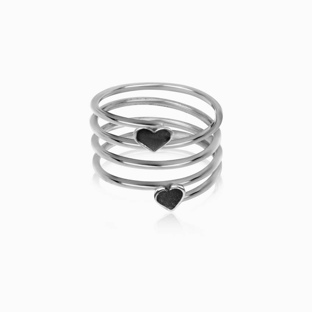 Oxidised Silver Coiled Dual Heart Ring : AVR035