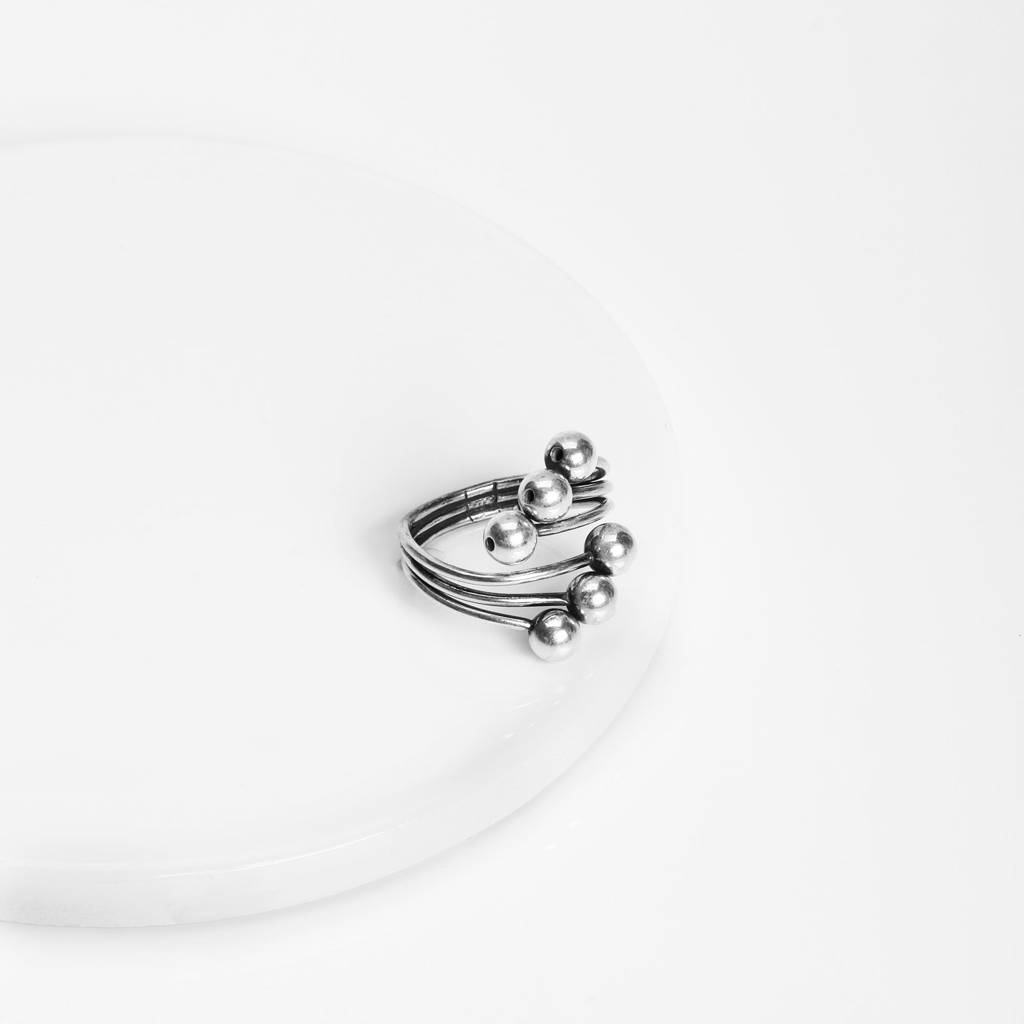 Oxidised Silver Beads Statement Ring : AVR071