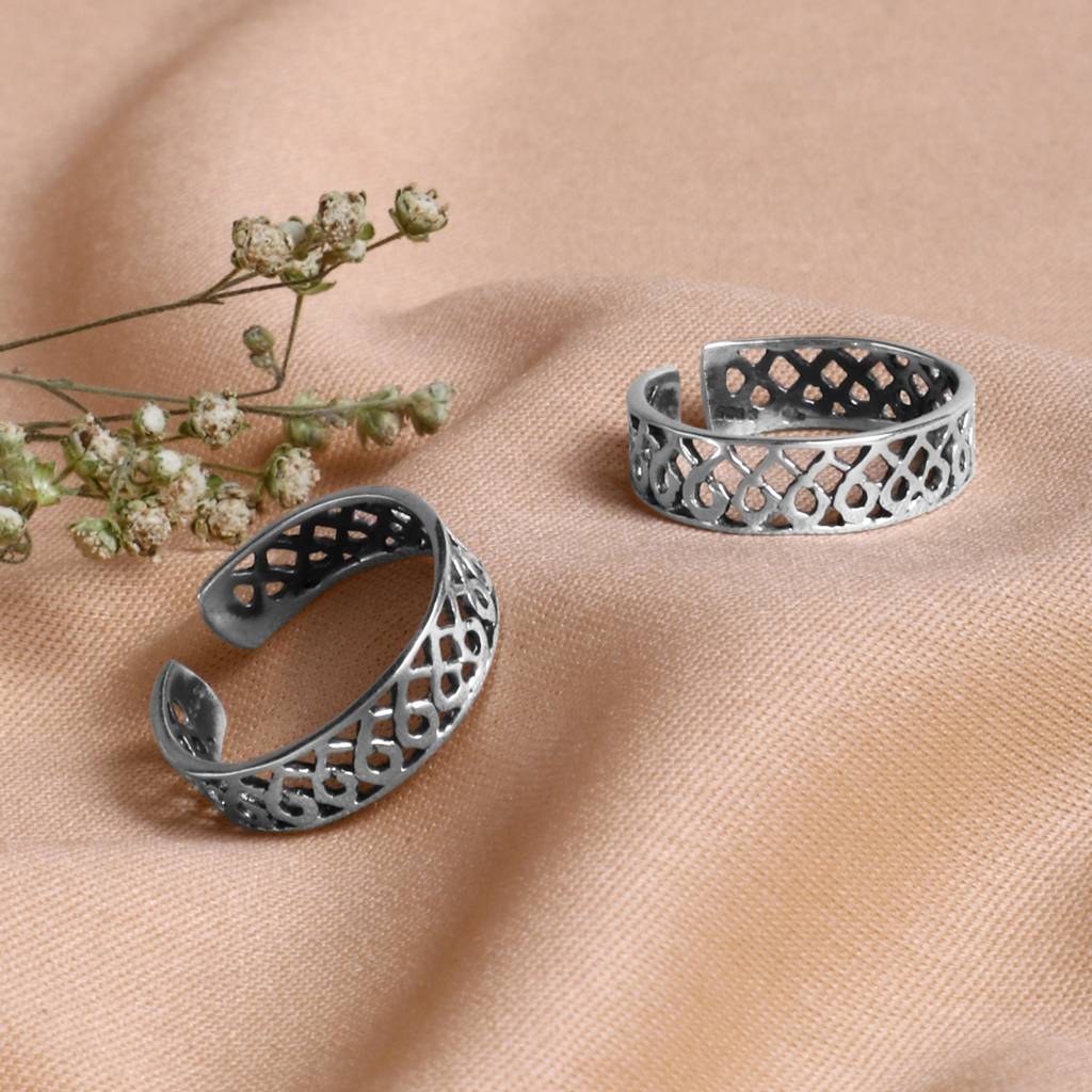 Oxidised Silver Mesh Toe Ring : AVTR001