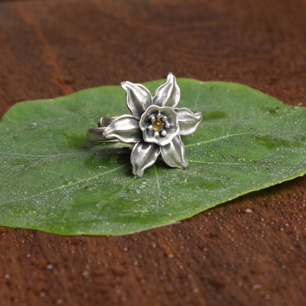 Daring Daffodil Ring