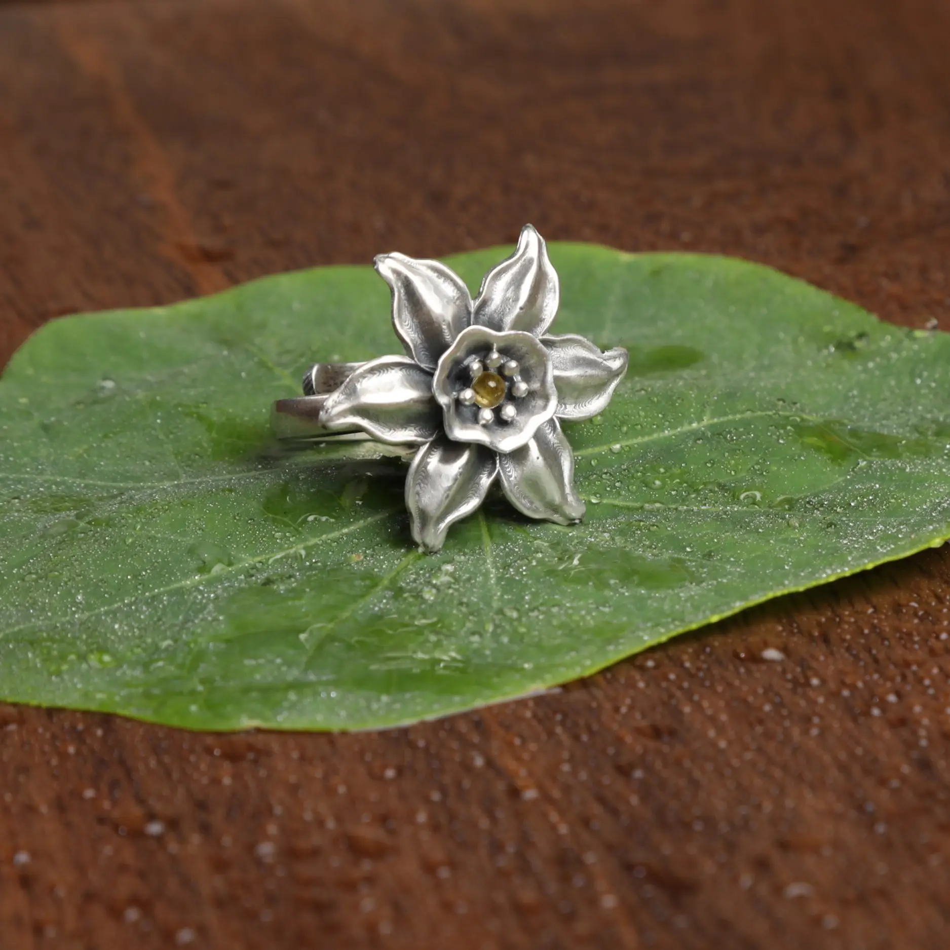 daring-daffodil-ring-daring-daffodil-ring-eternz