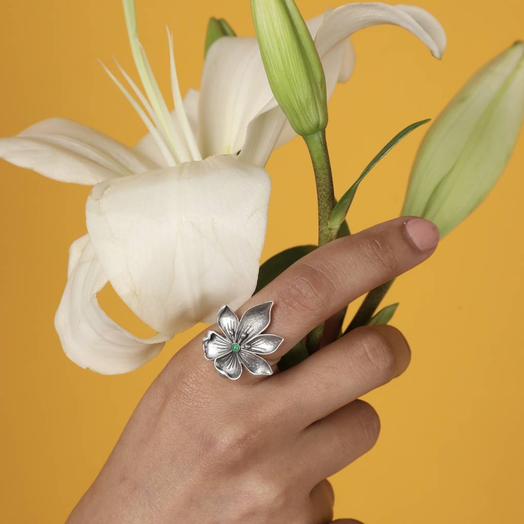 Asiatic Lily Ring