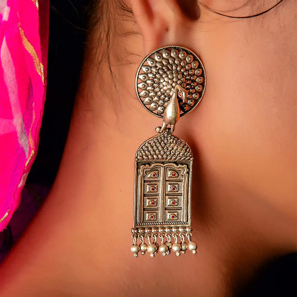 Darwaza Earrings