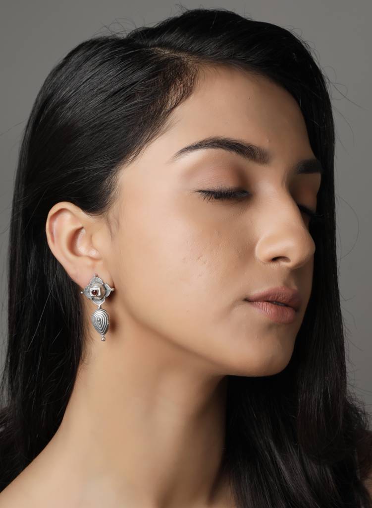Yogini Mooladhara Earstuds