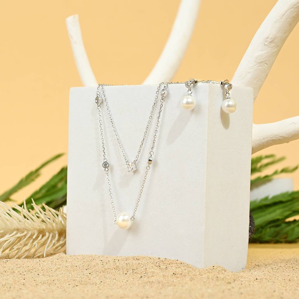 Double Layer Pearl Necklace Set In Silver Color : AWNS129