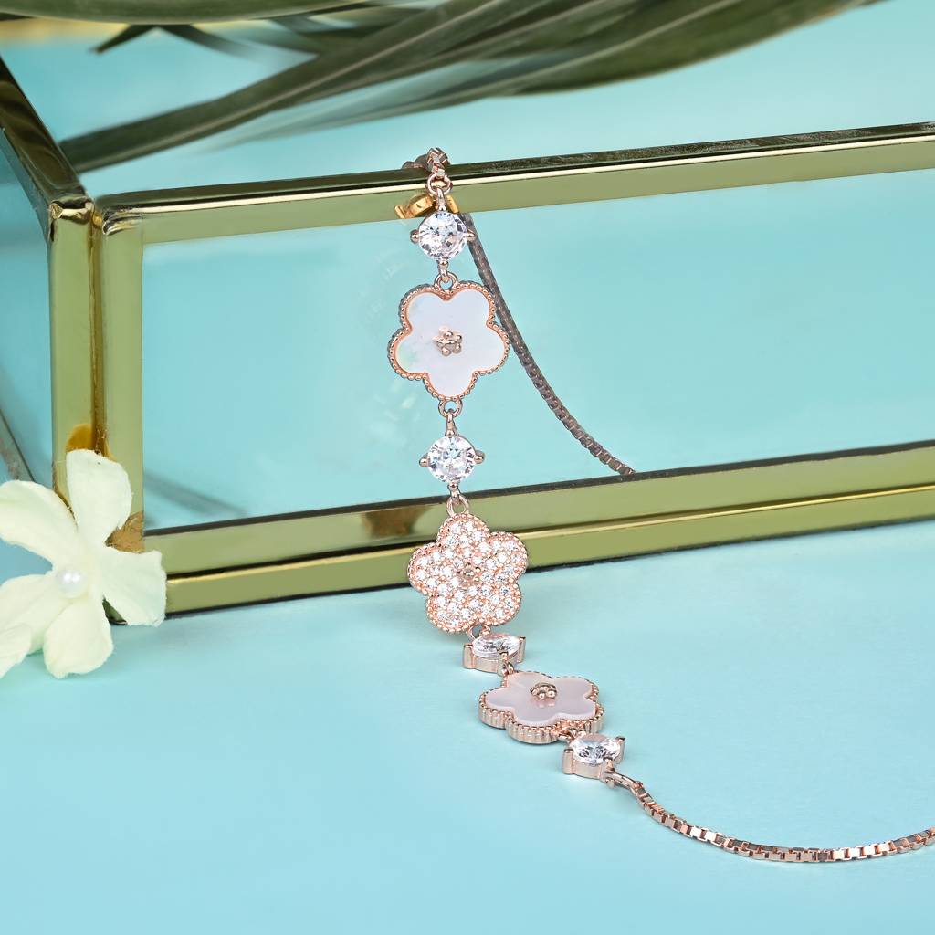 Flower Petal Stone Anklet In Rose Gold Color : AYPA379