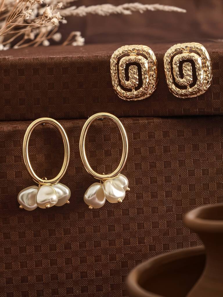 Set Of 2-Gold-Plated Contemporary Studs : Aatmana-ER0131