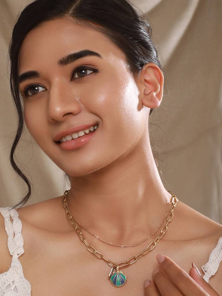 Gold Chain Pendant : Aatmana-NL0080